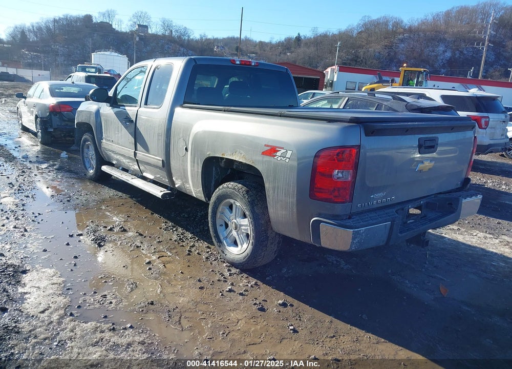 2013 CHEVROLET SILVERADO VIN: 1GCRKSE75DZ185974