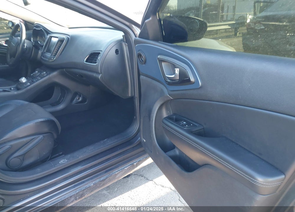 2015 CHRYSLER 200 VIN: 1C3CCCDG6FN556746