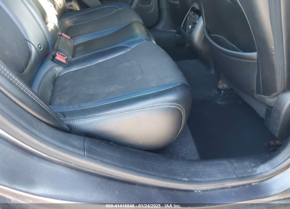 2015 CHRYSLER 200 VIN: 1C3CCCDG6FN556746