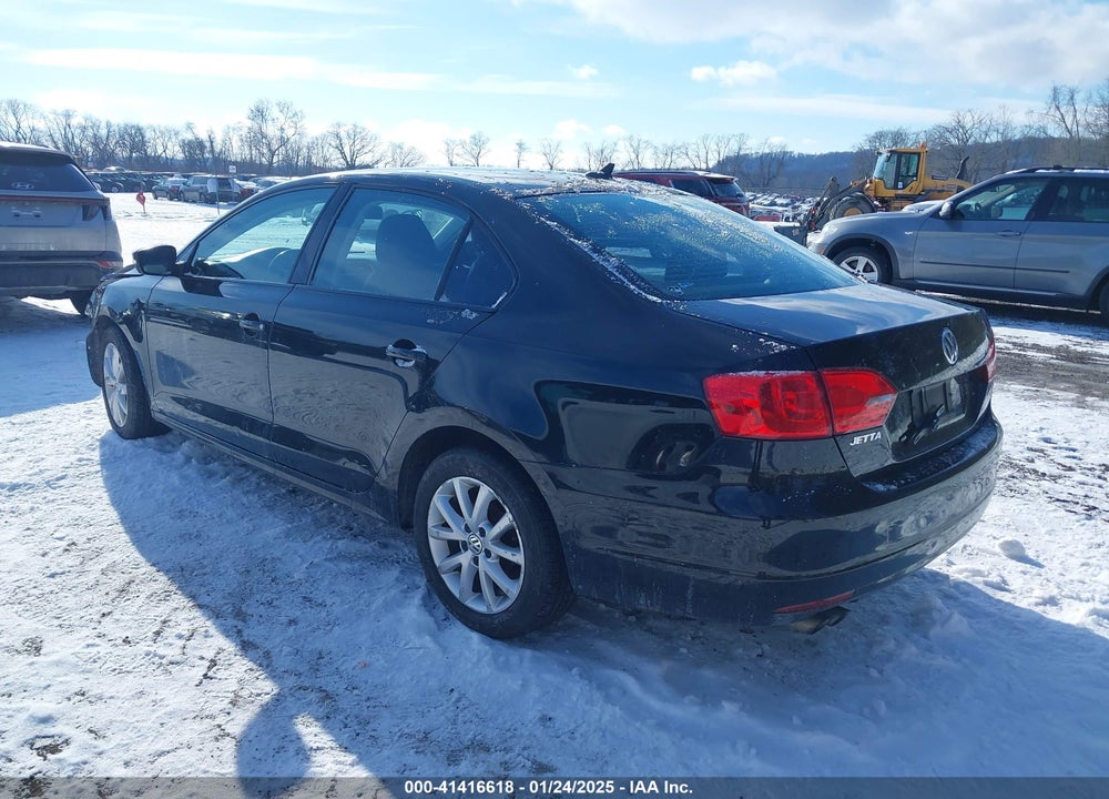 2012 VOLKSWAGEN JETTA 2.5L SE VIN: 3VWDP7AJXCM328859
