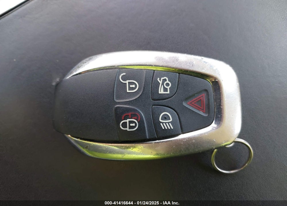2012 JAGUAR XJ XJL PORTFOLIO VIN: SAJWA2GB0CLV25378