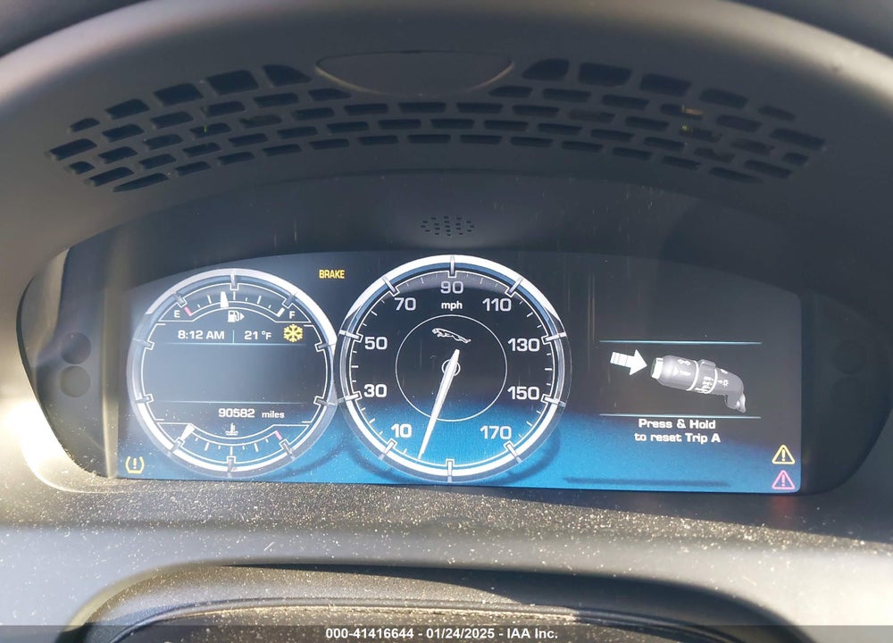 2012 JAGUAR XJ XJL PORTFOLIO VIN: SAJWA2GB0CLV25378