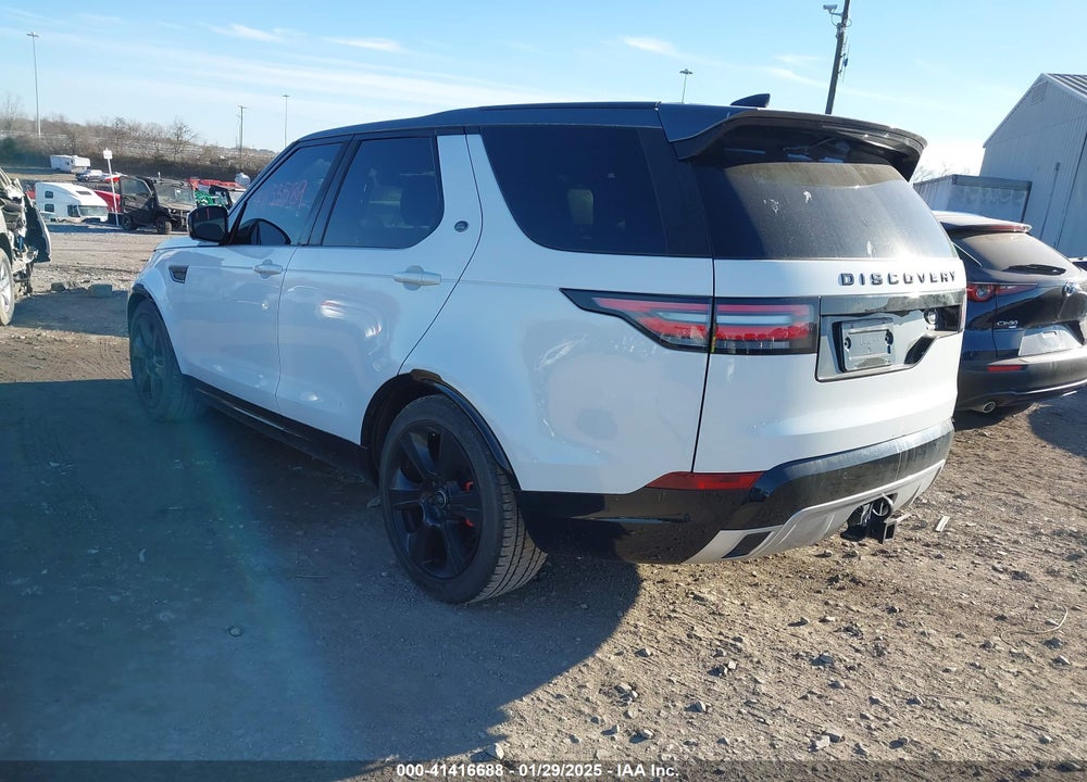 2017 LAND ROVER DISCOVERY HSE VIN: SALRRBBV3HA019948