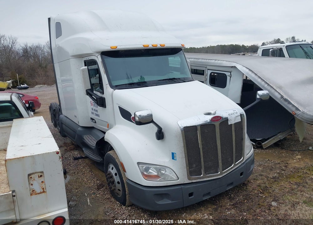 2020 PETERBILT 579 VIN: 1XPBDP9X0LD688941