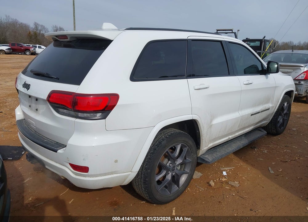 2021 JEEP GRAND CHEROKEE VIN: 1C4RJEBG0MC570239