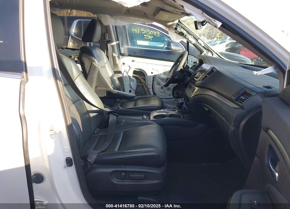 2021 HONDA PILOT VIN: 5FNYF6H54MB020232