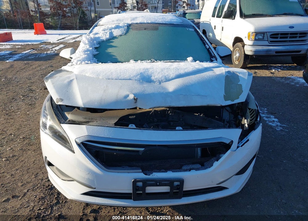 2016 HYUNDAI SONATA VIN: 5NPE24AF2GH395242