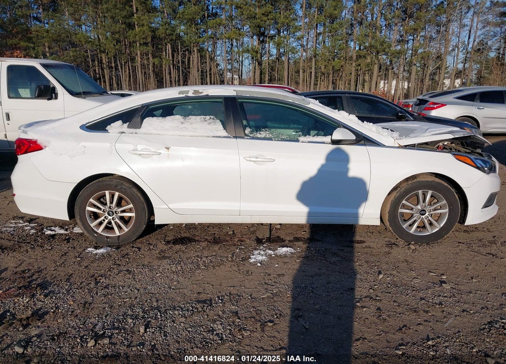 2016 HYUNDAI SONATA VIN: 5NPE24AF2GH395242