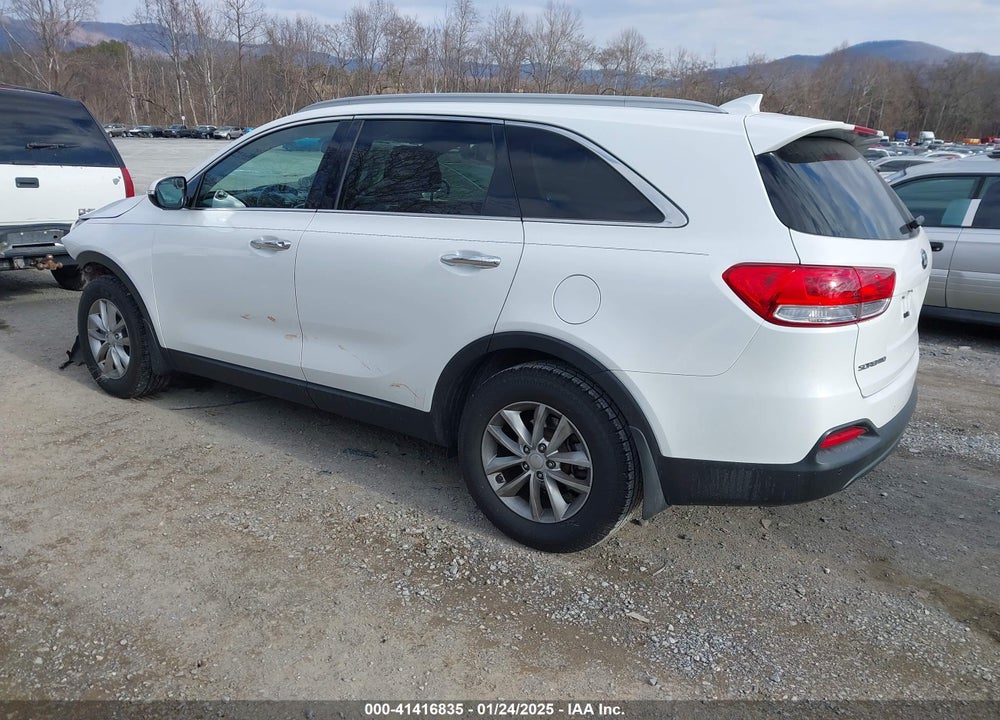 2016 KIA SORENTO 2.4L LX VIN: 5XYPG4A33GG172991