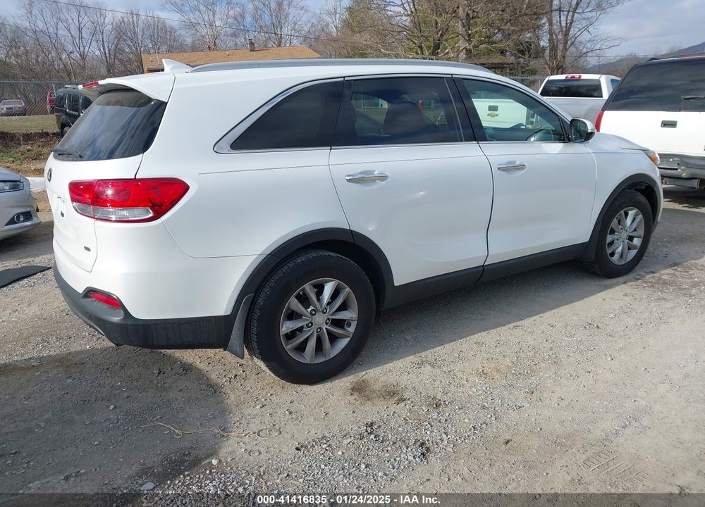 2016 KIA SORENTO 2.4L LX VIN: 5XYPG4A33GG172991