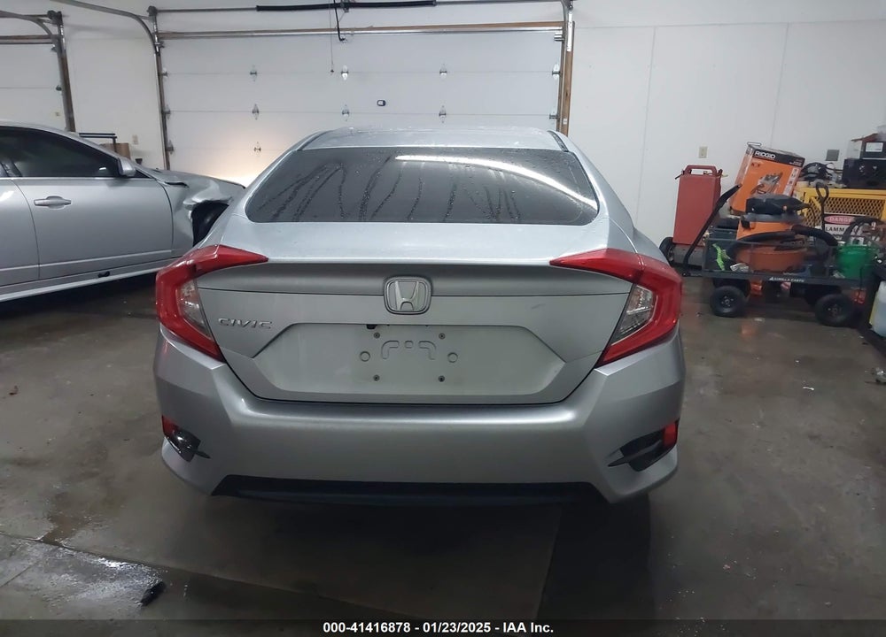 2018 HONDA CIVIC LX VIN: 19XFC2F50JE021293