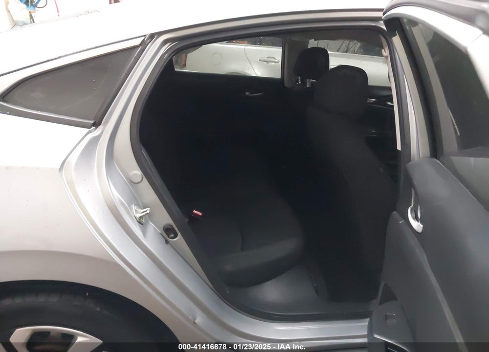 2018 HONDA CIVIC LX VIN: 19XFC2F50JE021293