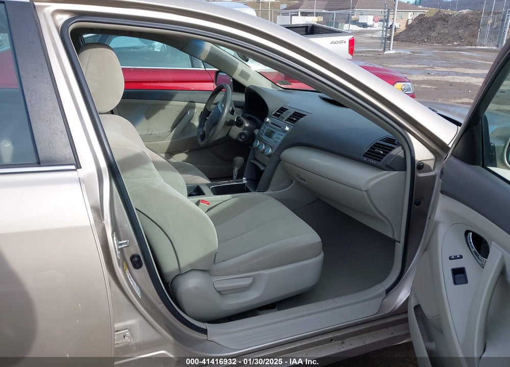 2009 TOYOTA CAMRY LE VIN: 4T1BE46K89U813212