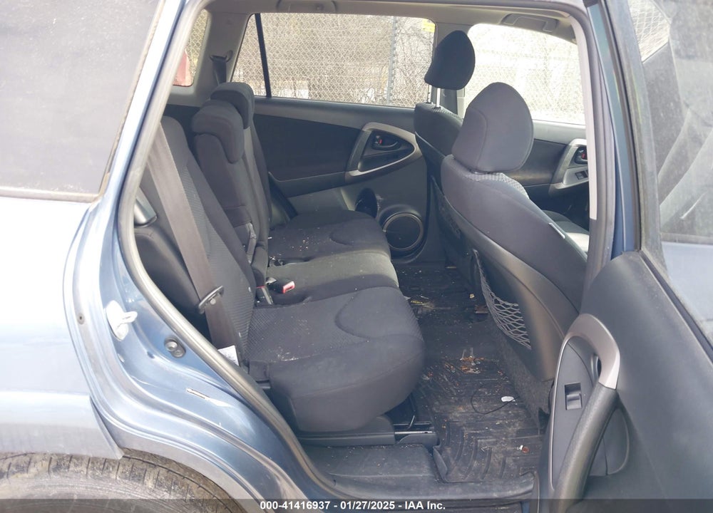 2007 TOYOTA RAV4 SPORT VIN: JTMBD32V676046415