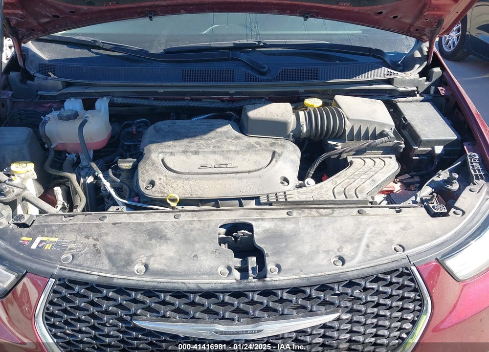 2023 CHRYSLER PACIFICA TOURING L VIN: 2C4RC1BG8PR536659