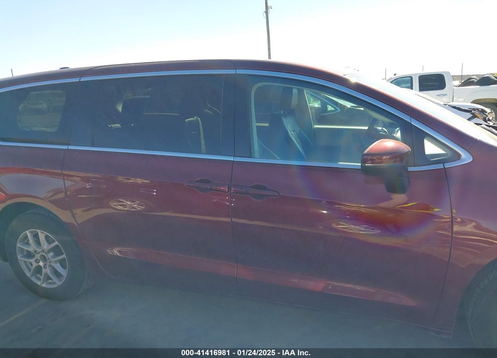 2023 CHRYSLER PACIFICA TOURING L VIN: 2C4RC1BG8PR536659