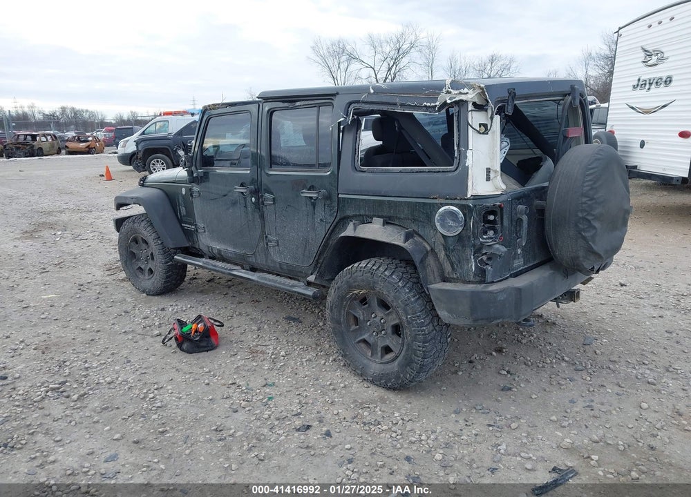 2011 JEEP WRANGLER UNLIMITED VIN: 1J4BA3H12BL500838