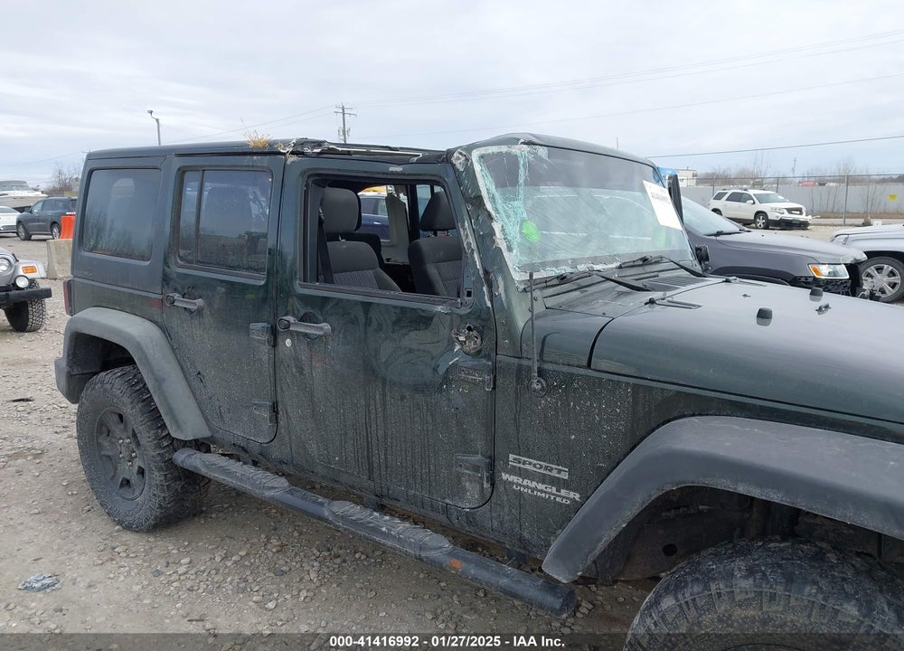 2011 JEEP WRANGLER UNLIMITED VIN: 1J4BA3H12BL500838