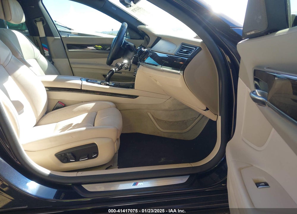 2014 BMW ALPINA B7 VIN: WBAYE8C58ED135475