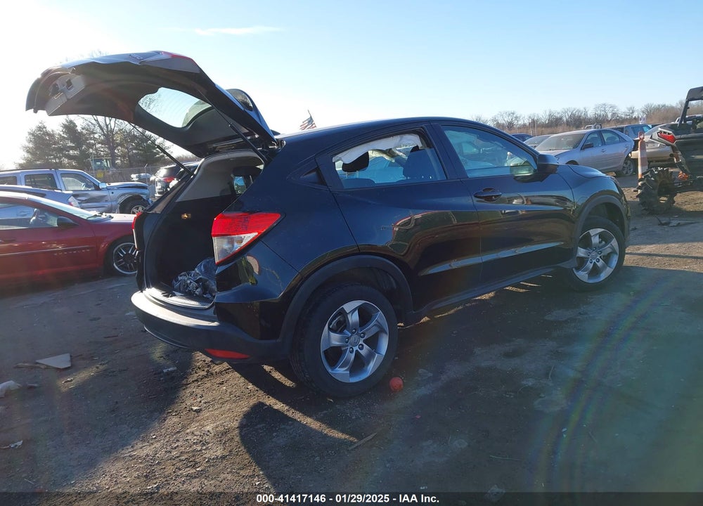2019 HONDA HR-V LX VIN: 3CZRU6H33KG705008