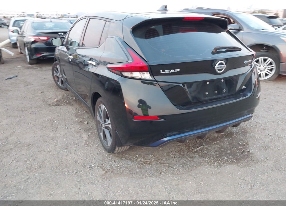2018 NISSAN LEAF SL VIN: 1N4AZ1CP9JC312106