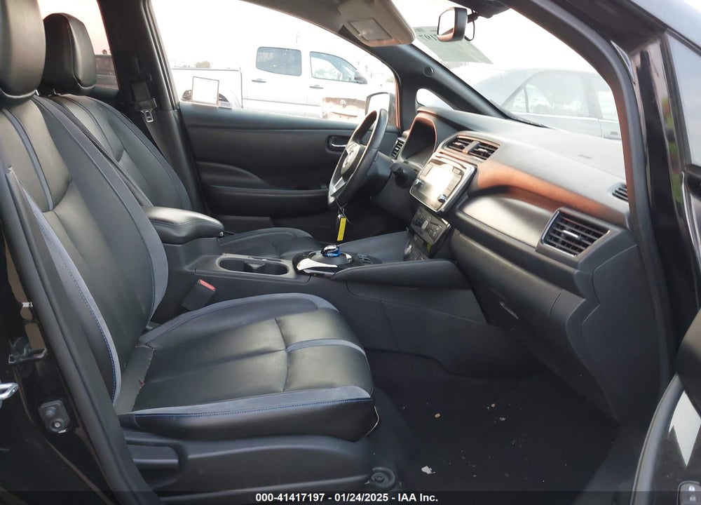 2018 NISSAN LEAF SL VIN: 1N4AZ1CP9JC312106