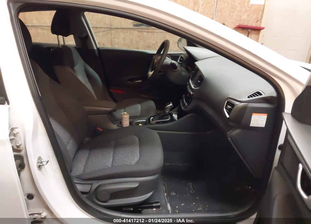 2017 HYUNDAI IONIQ HYBRID BLUE VIN: KMHC65LC8HU031317