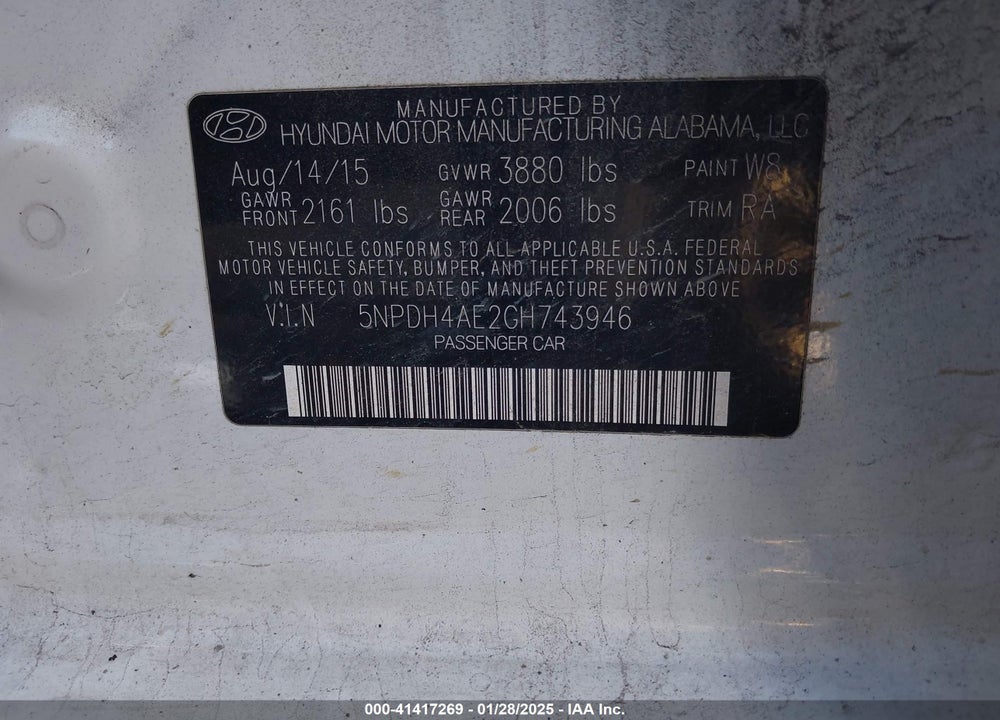 2016 HYUNDAI ELANTRA VIN: 5NPDH4AE2GH743946
