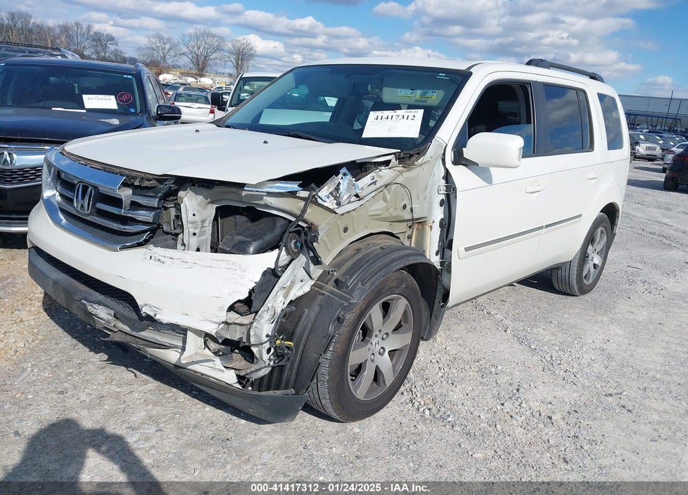 2014 HONDA PILOT TOURING VIN: 5FNYF3H99EB017555