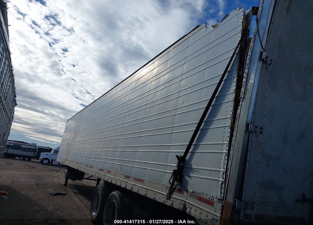 2003 WABASH NATIONAL CORP --- VIN: 1JJV532W33L857711