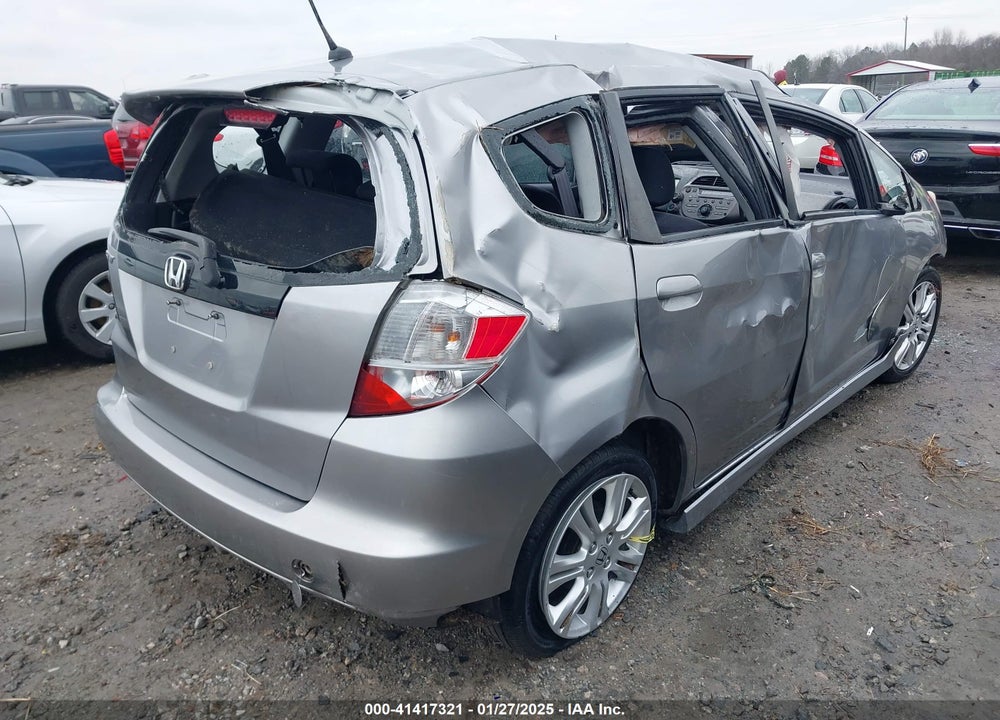 2010 HONDA FIT VIN: JHMGE8H46AS000949