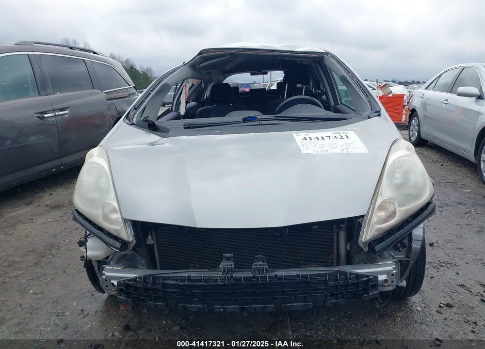 2010 HONDA FIT VIN: JHMGE8H46AS000949