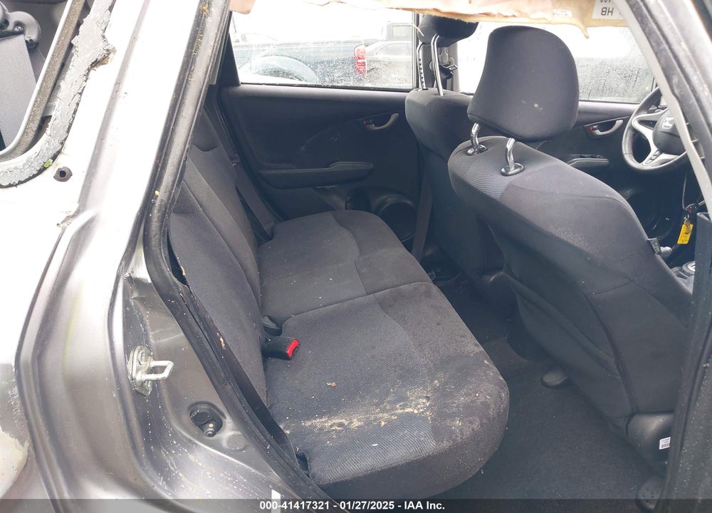 2010 HONDA FIT VIN: JHMGE8H46AS000949