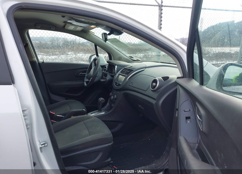 2015 CHEVROLET TRAX 1LS VIN: KL7CJPSB7FB192335