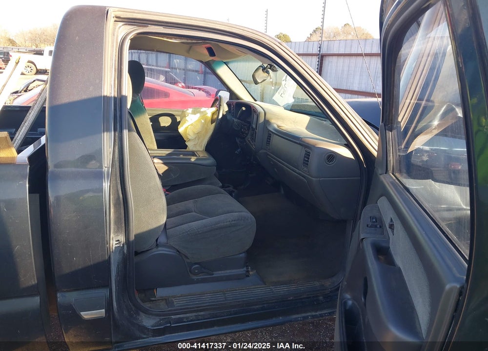 2003 CHEVROLET SILVERADO 1500 LS VIN: 1GCEK14T53Z158814