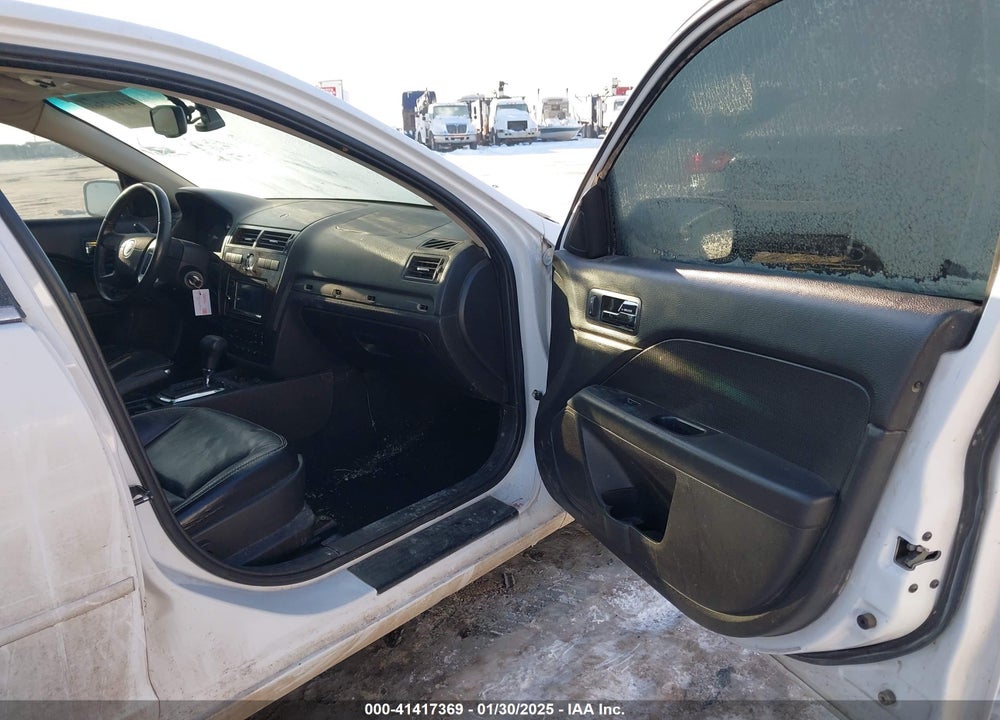2007 MERCURY MILAN VIN: 3MEHM08Z87R602230