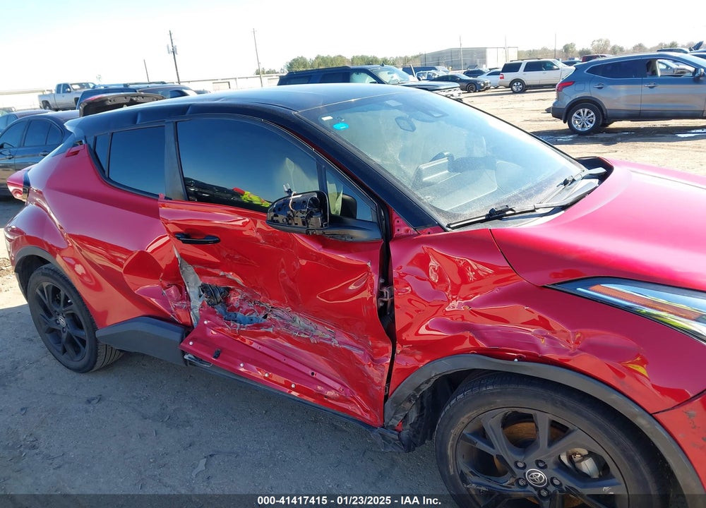 2021 TOYOTA C-HR VIN: JTNKHMBX2M1121238