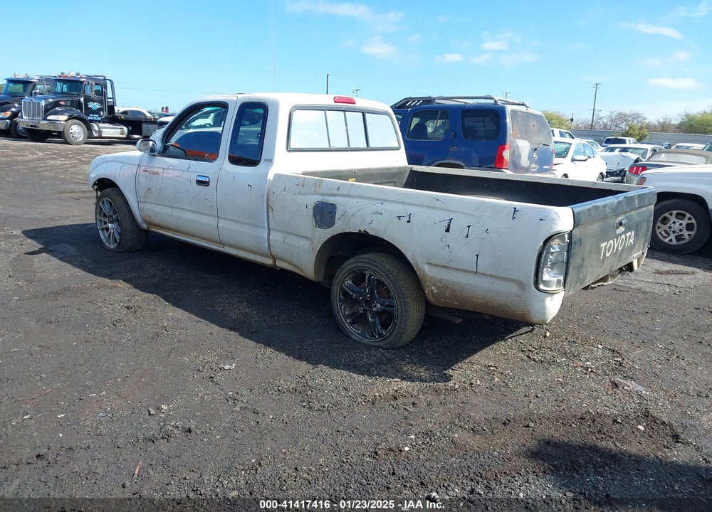 2000 TOYOTA TACOMA VIN: 5TEVL52N1YZ705114