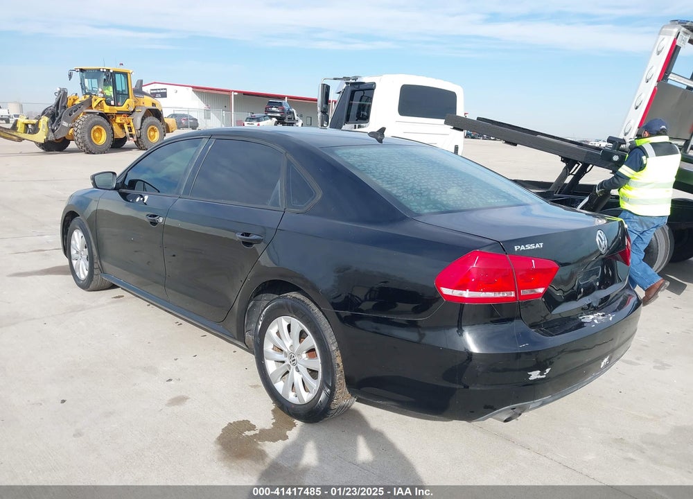 2014 VOLKSWAGEN PASSAT 1.8T WOLFSBURG EDITION VIN: 1VWAT7A33EC101730