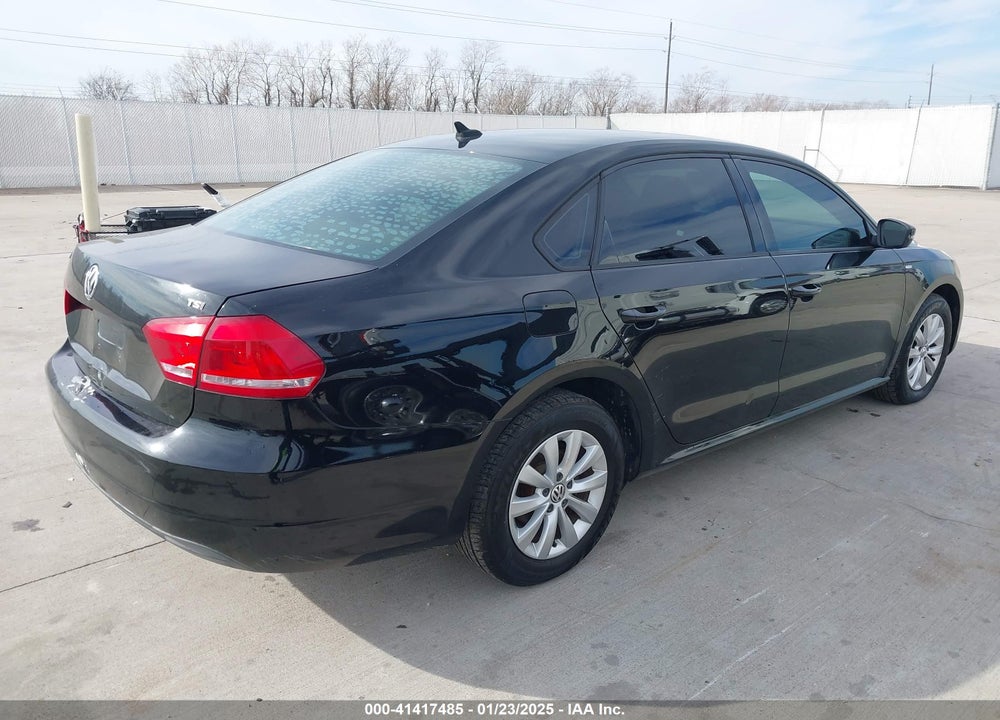 2014 VOLKSWAGEN PASSAT 1.8T WOLFSBURG EDITION VIN: 1VWAT7A33EC101730