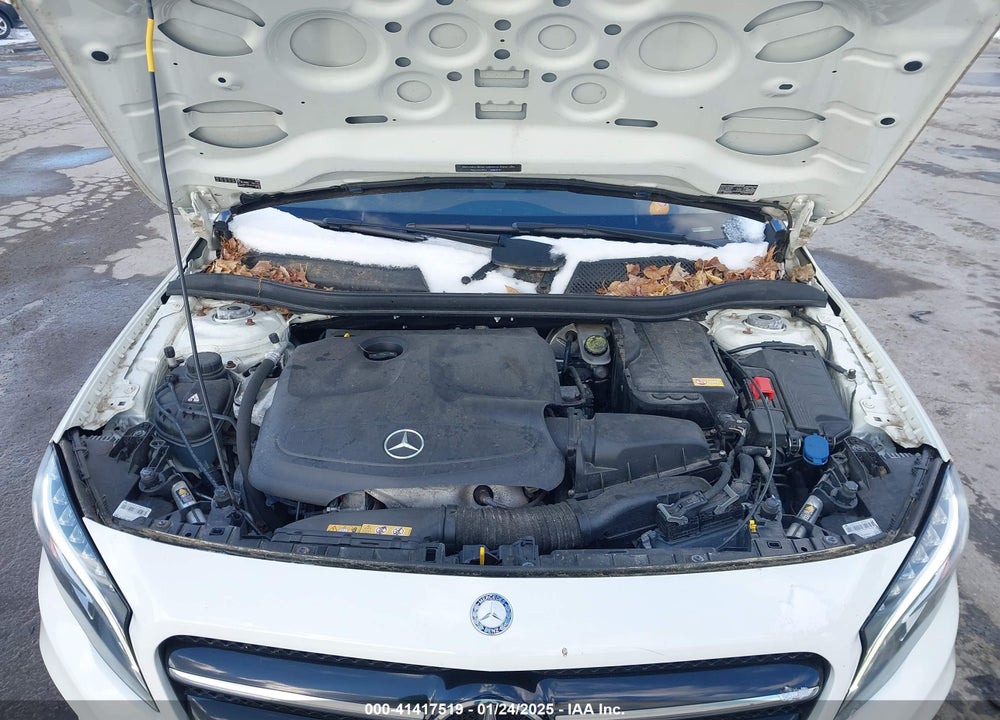 2015 MERCEDES-BENZ GLA 250 4MATIC VIN: WDCTG4GB2FJ037944