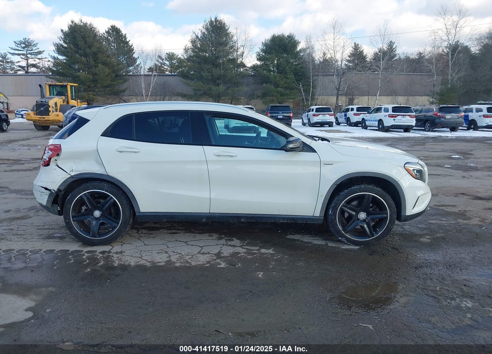 2015 MERCEDES-BENZ GLA 250 4MATIC VIN: WDCTG4GB2FJ037944