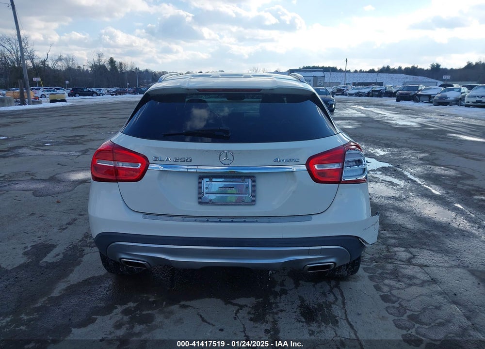 2015 MERCEDES-BENZ GLA 250 4MATIC VIN: WDCTG4GB2FJ037944