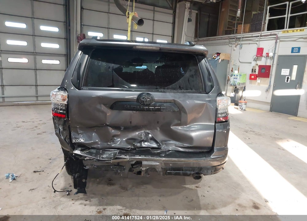 2021 TOYOTA 4RUNNER NIGHTSHADE SPECIAL EDITION VIN: JTEJU5JR9M5878629