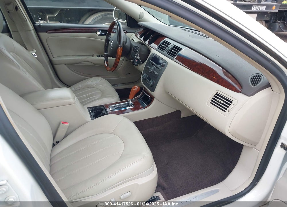 2008 BUICK LUCERNE CXS VIN: 1G4HE57Y28U157879