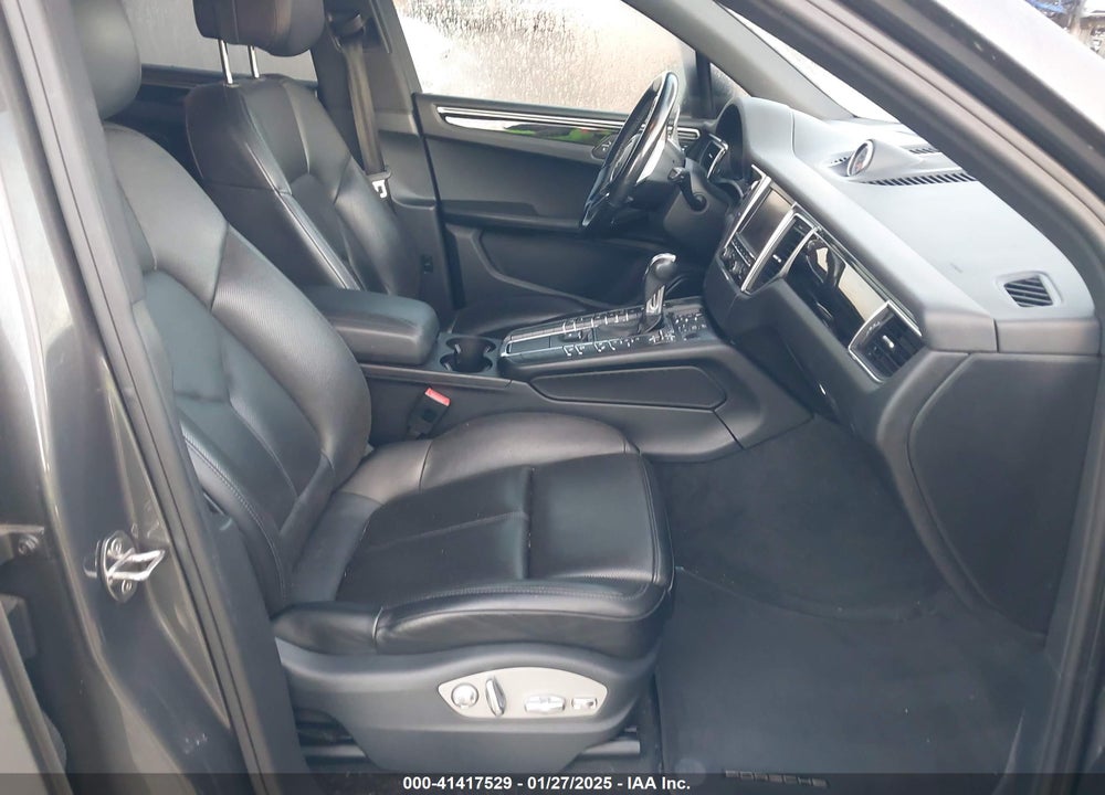 2016 PORSCHE MACAN S VIN: WP1AB2A5XGLB57725