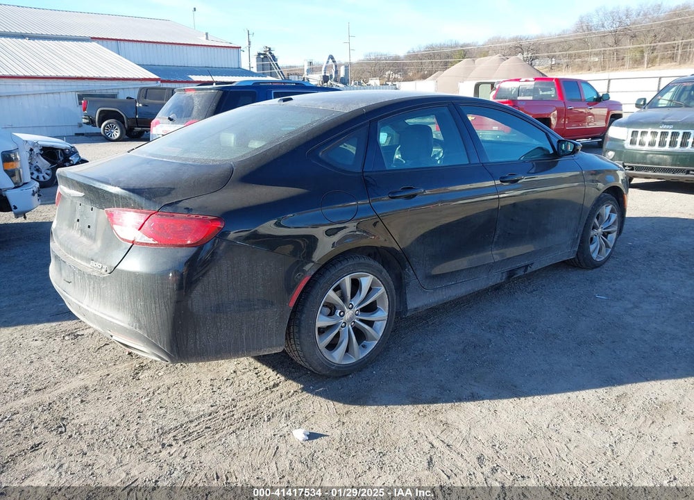 2015 CHRYSLER 200 VIN: 1C3CCCBG6FN517755