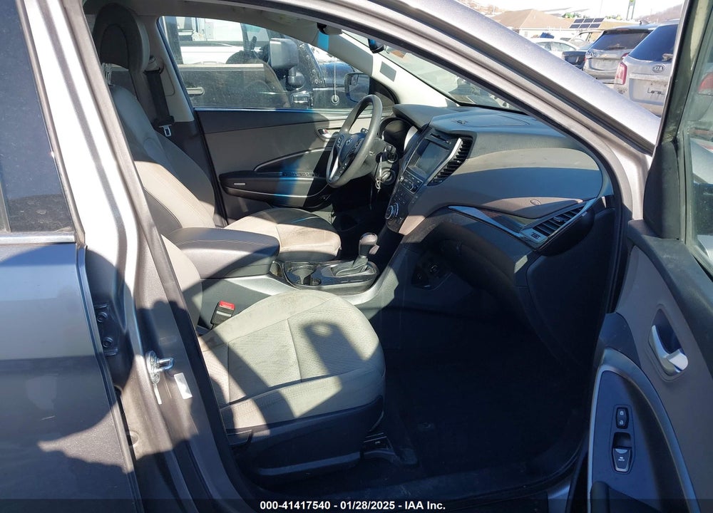 2017 HYUNDAI SANTA FE SPORT 2.4L VIN: 5XYZUDLB7HG432770