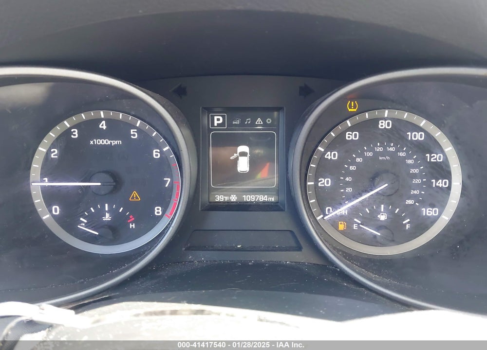 2017 HYUNDAI SANTA FE SPORT 2.4L VIN: 5XYZUDLB7HG432770