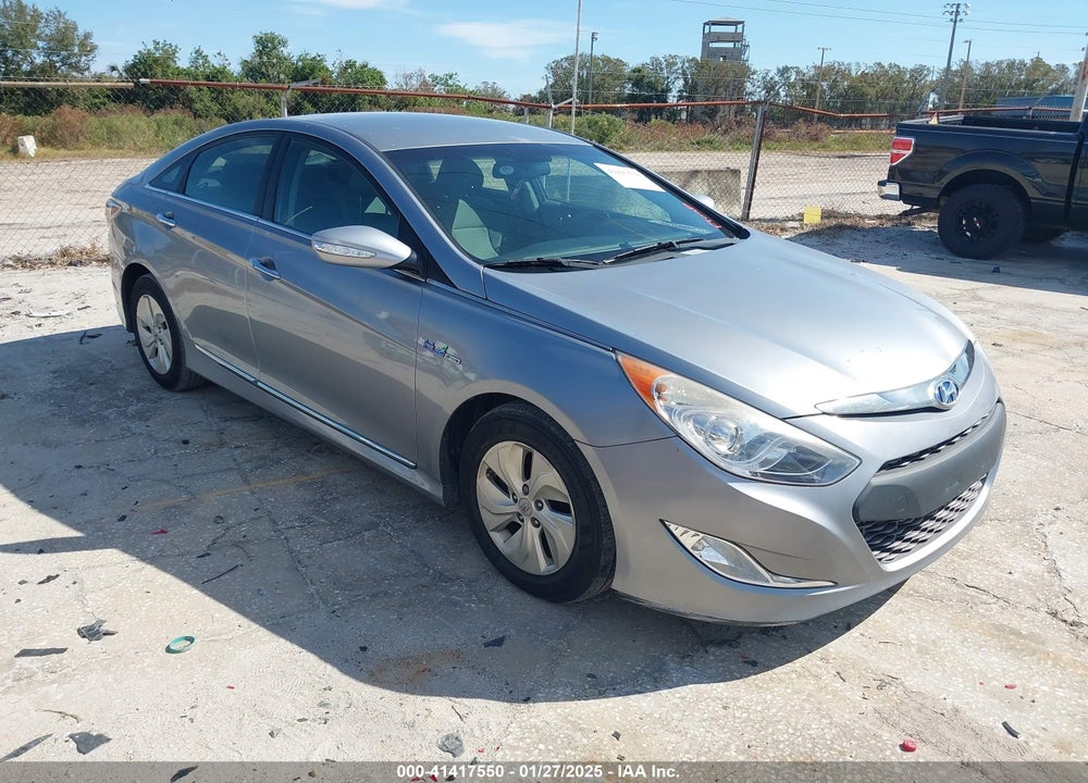 2014 HYUNDAI SONATA HYBRID VIN: KMHEC4A4XEA114364